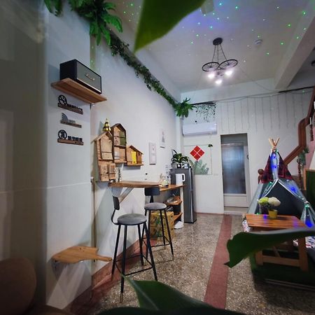 棚棚屋室內帳篷民宿inn Kaohsiung Luaran gambar