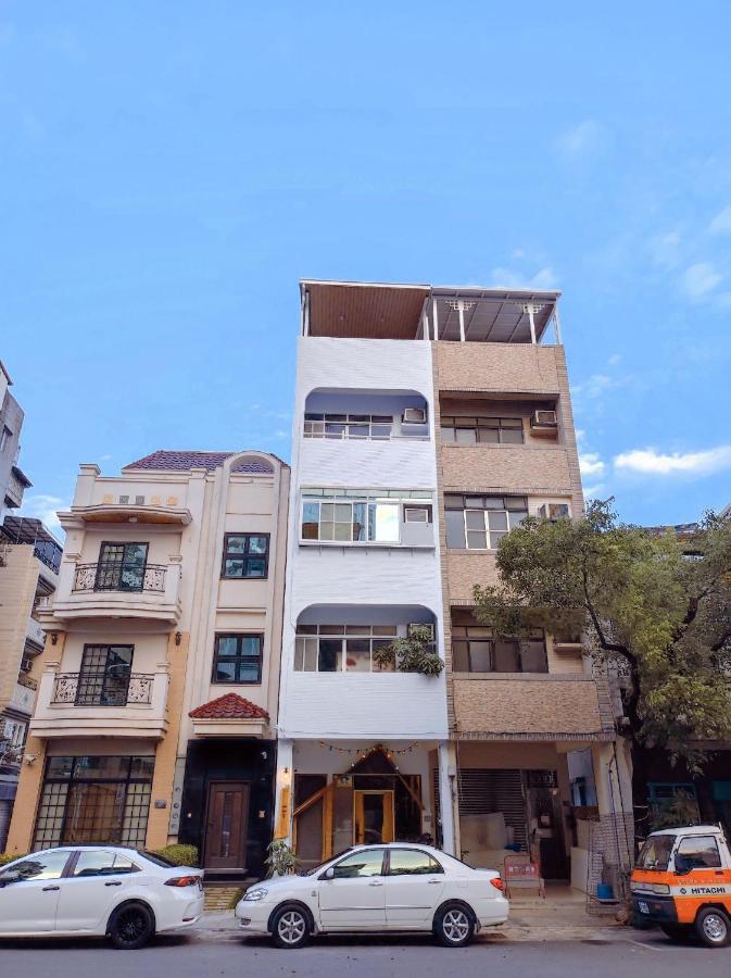 棚棚屋室內帳篷民宿inn Kaohsiung Luaran gambar