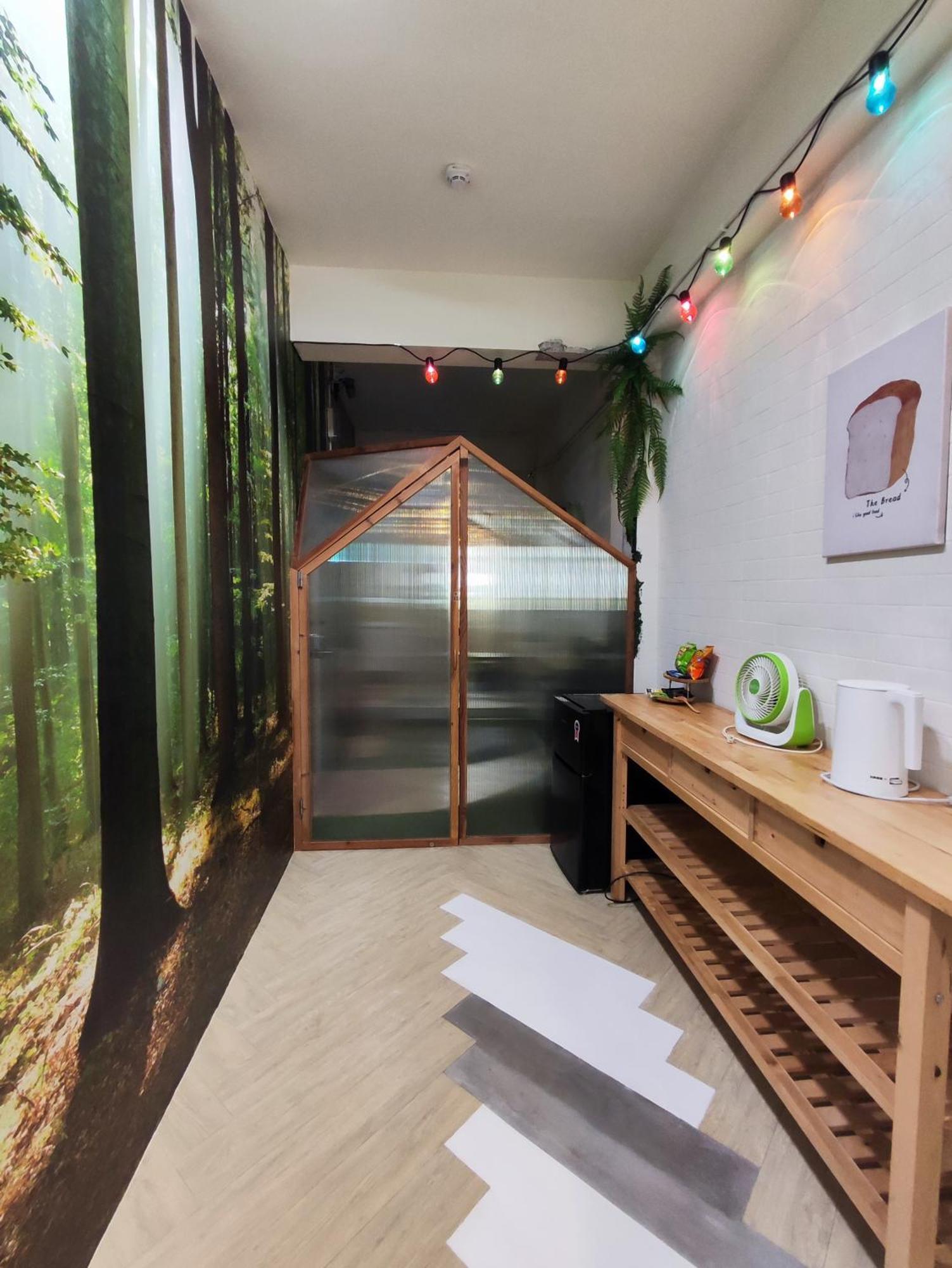 棚棚屋室內帳篷民宿inn Kaohsiung Luaran gambar