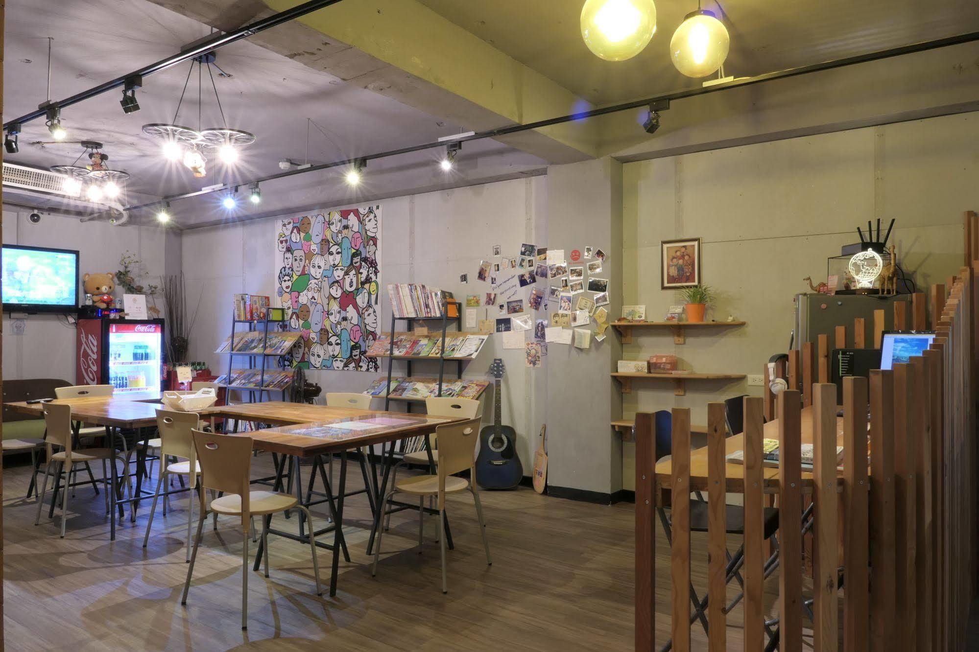 棚棚屋室內帳篷民宿inn Kaohsiung Luaran gambar